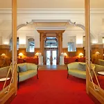 Schweizerhof Hotel 4*