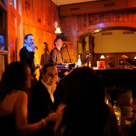 Schweizerhof Ξενοδοχείο 4*