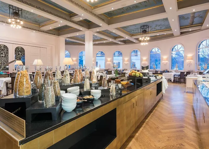 Schweizerhof Hotel São Moritz