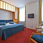 Schweizerhof Saint-Moritz