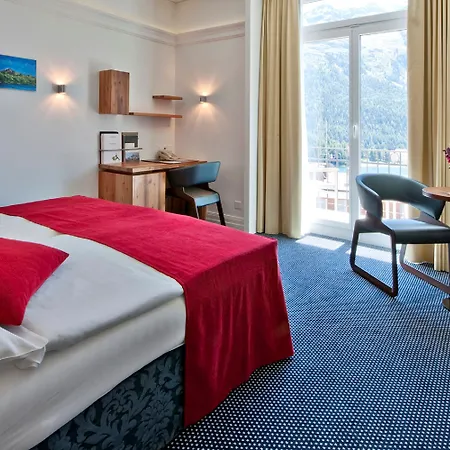 Schweizerhof Отель 4*