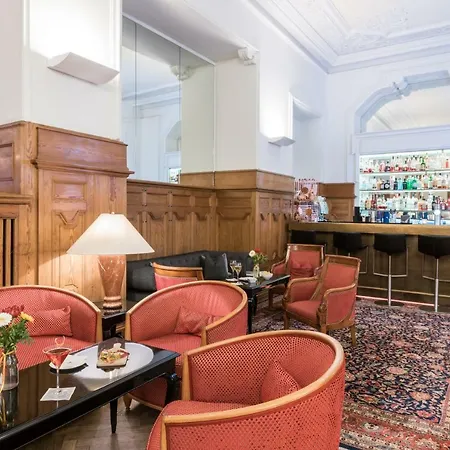 Schweizerhof Отель 4*