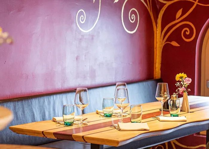 Отель Schweizerhof 4*