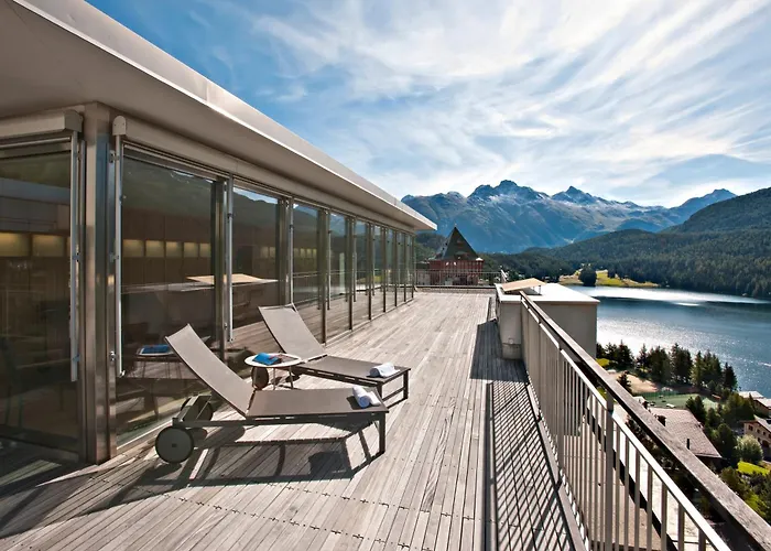 Отель Schweizerhof 4*